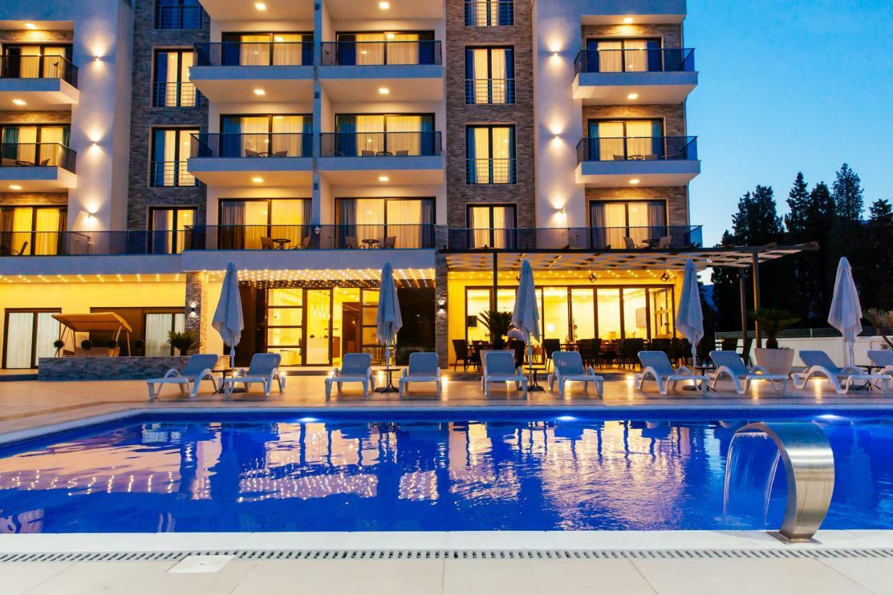 Hotel Ambiente Ulcinj Exterior foto